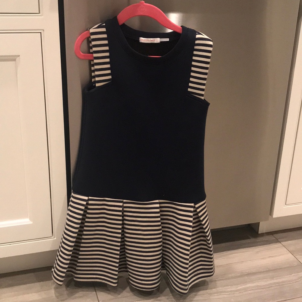 Stunning girls dress size 6